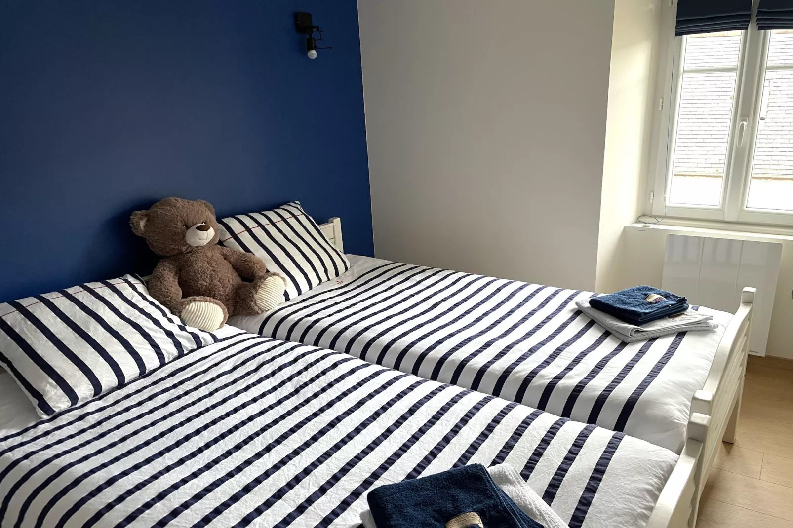 Maison de ville avec terrasse/jardin Guerlesquin - Slaapkamer