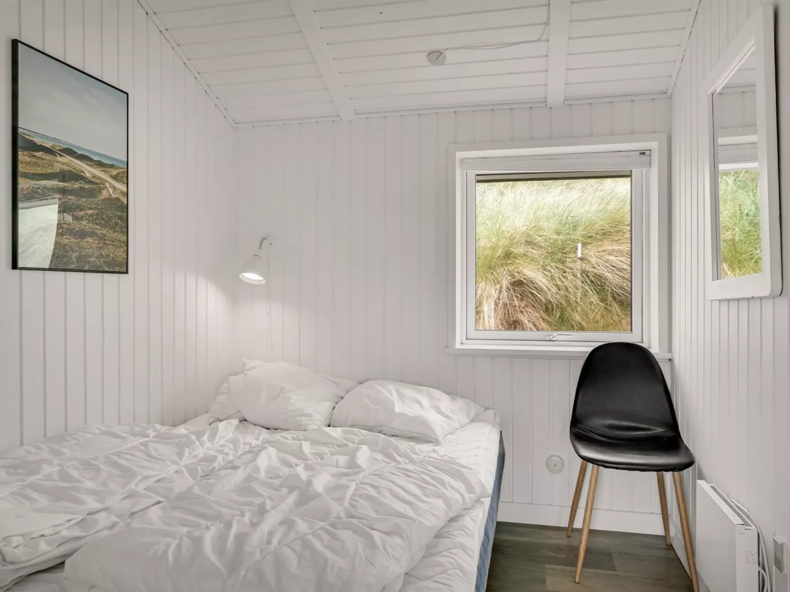 "Nimrod" - 70m from the sea-Binnen