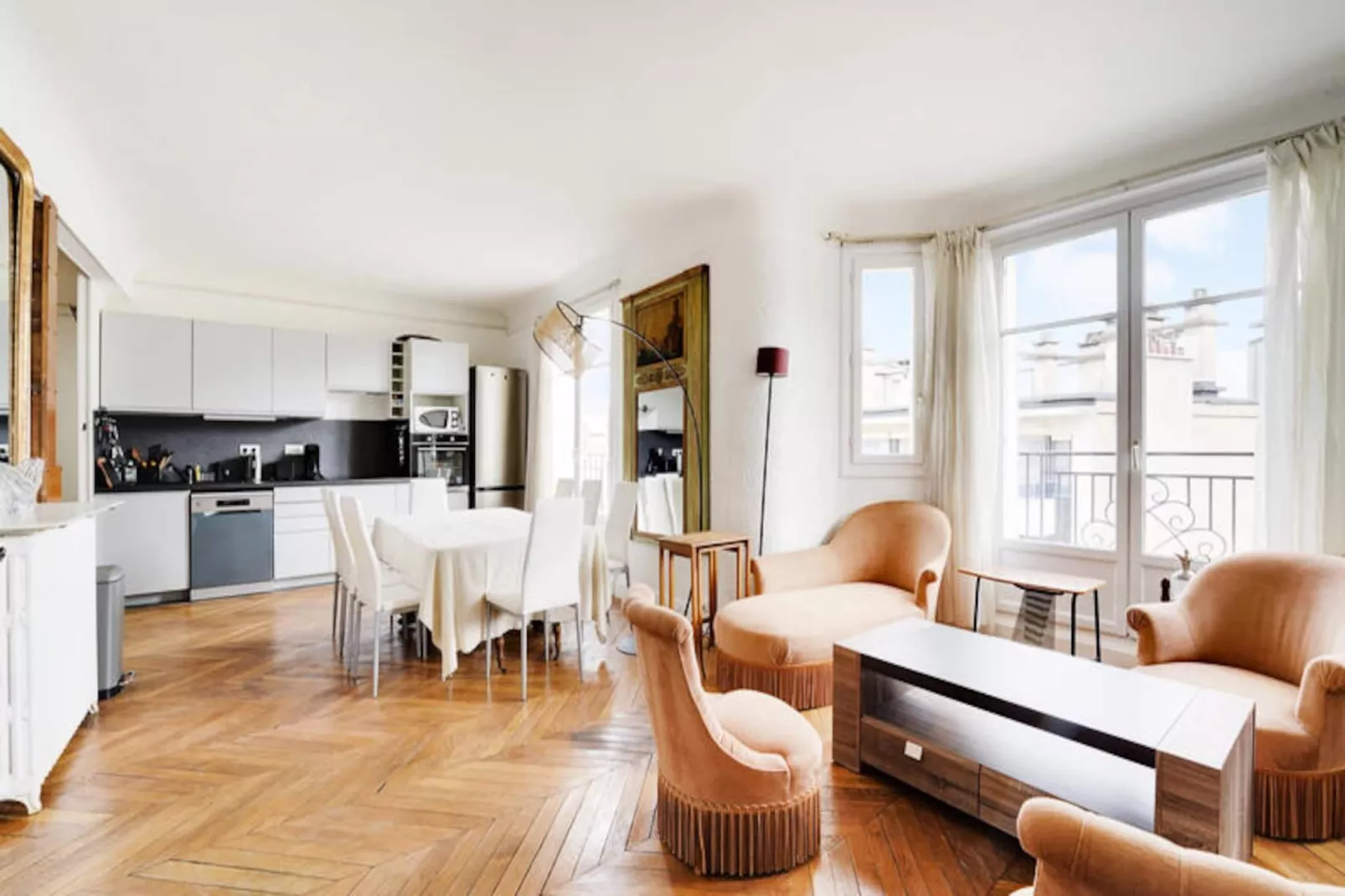 Appartements à Paris-Niet-getagd