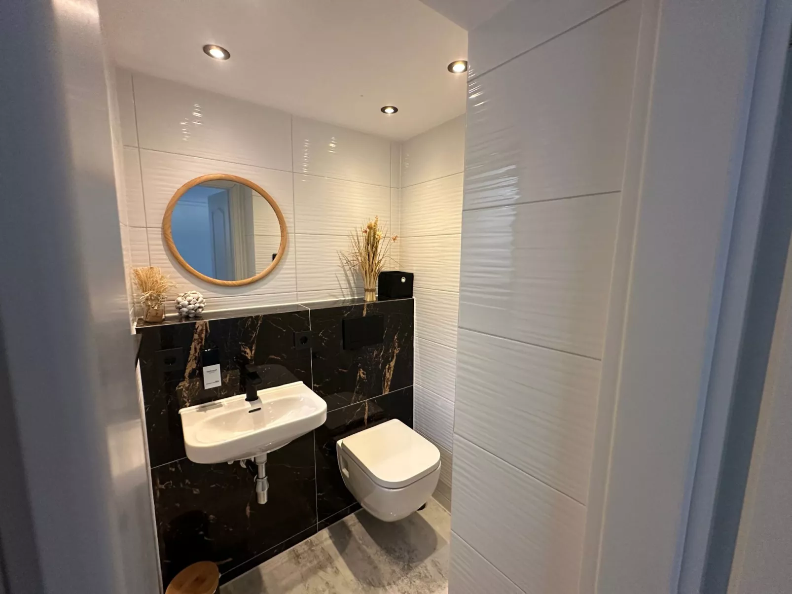 Charmante Fewo mit Dachterrasse, Wintergarten top - Image-tags.info