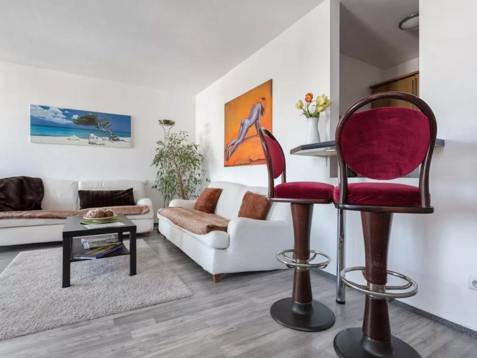 Mit eigenem Parkplatz - Image-tags.info