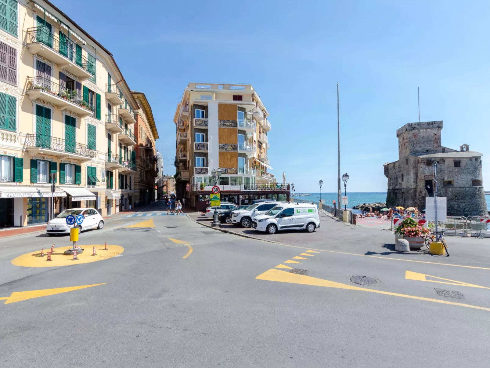 Wohnung mit Meerblick und privater Garage - Image-tags.info