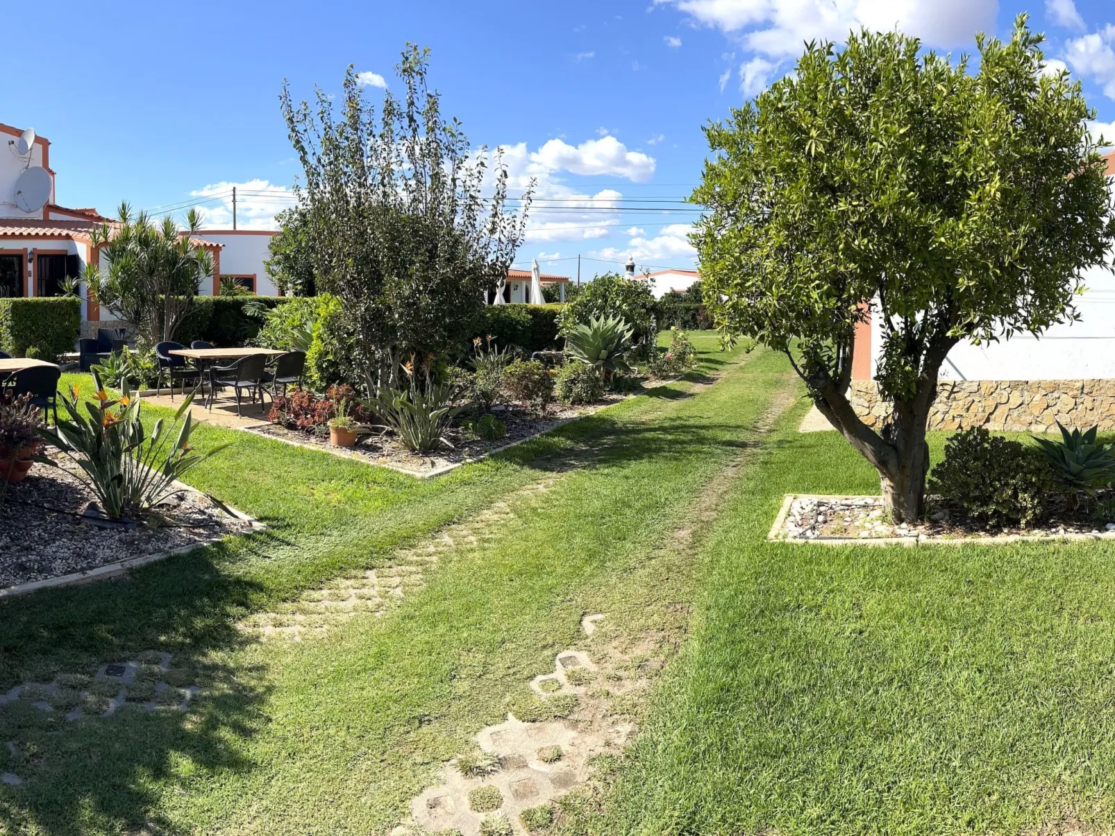 "Casa da Horta 8" mit Terrasse - Image-tags.info