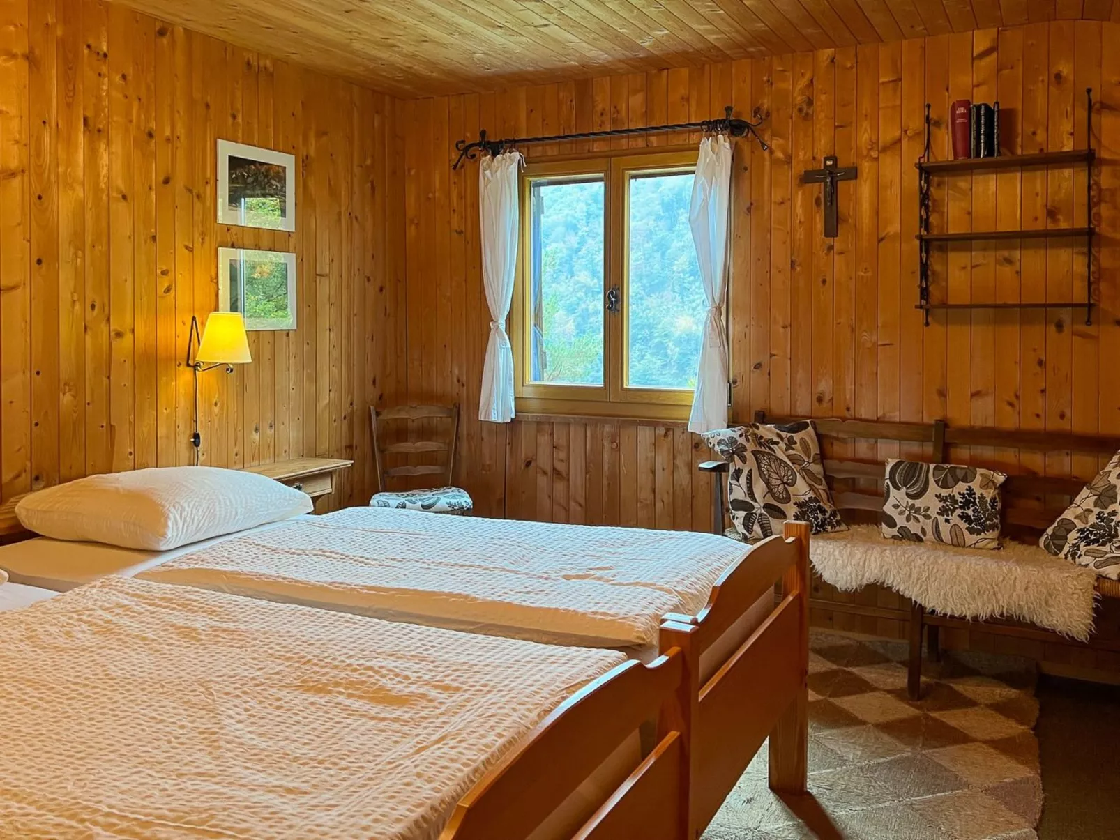 Chalet Mergoscia - Image-tags.info