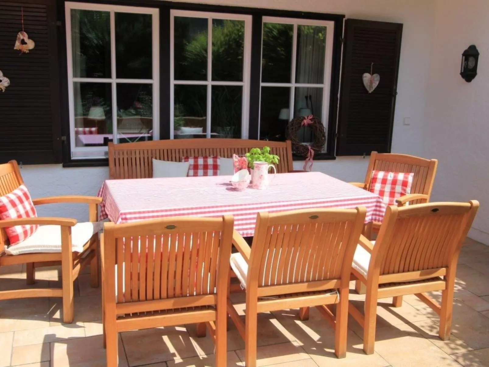 In Hagrain mit Grill, Terrasse und Garten - Image-tags.info