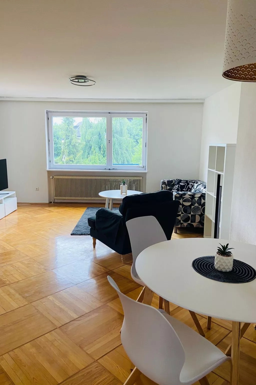 Studio in zentraler Lage - nur wenige Minuten zum See und Stadt - Image-tags.info