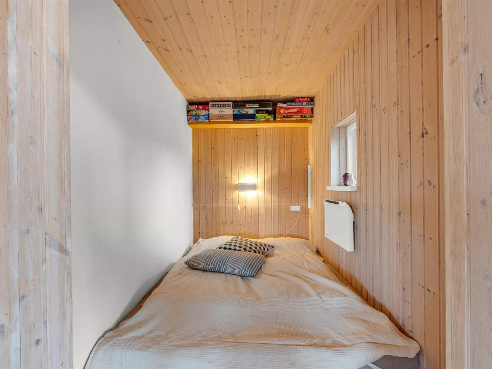 "Filisha" - 200m from the sea - Binnen