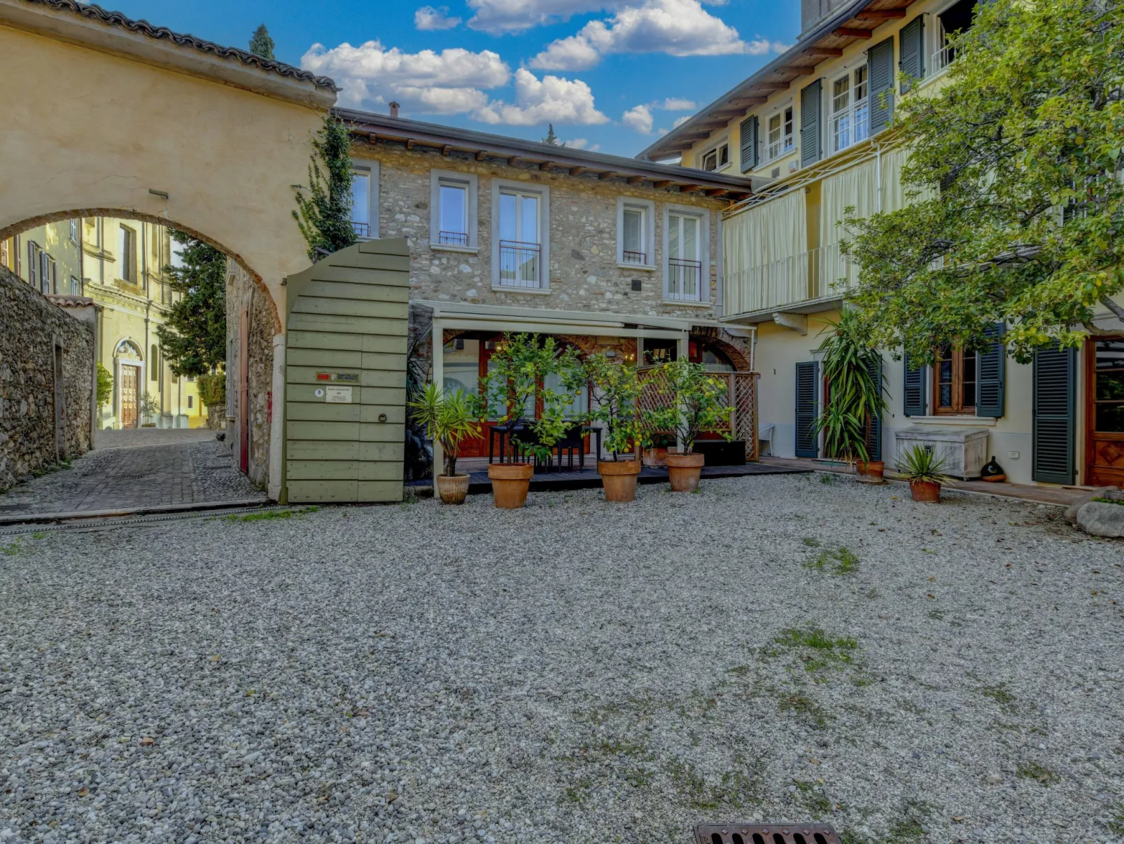 Wohnung mit Terrasse - Image-tags.info