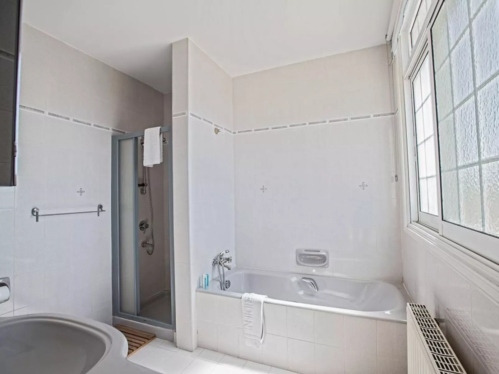 Familienvilla in Paralimni mit spektakulärer Aussicht - Image-tags.info