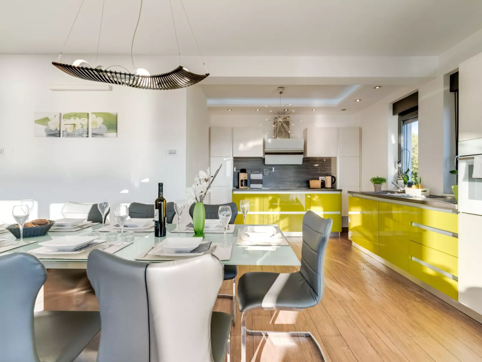 Villa "View" mit Blick auf das Wasser - Image-tags.info