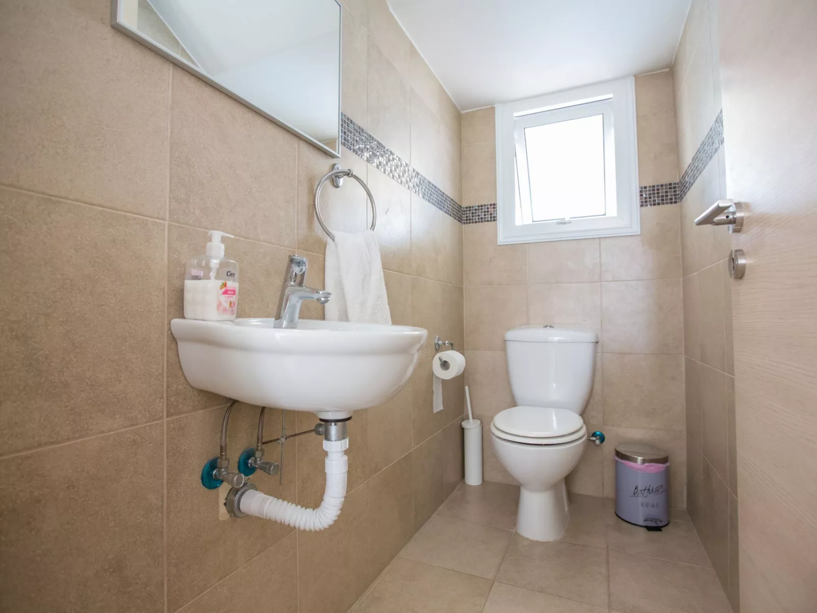 3-Schlafzimmer-Villa mit privatem Pool - Image-tags.info