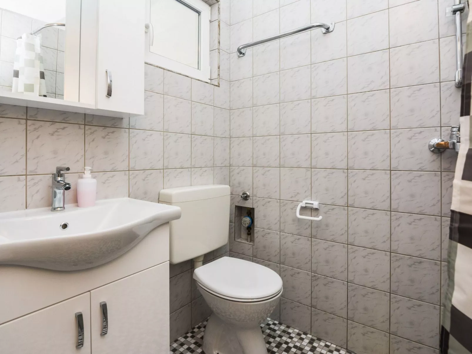 Apartment Skundric 4 - Image-tags.info