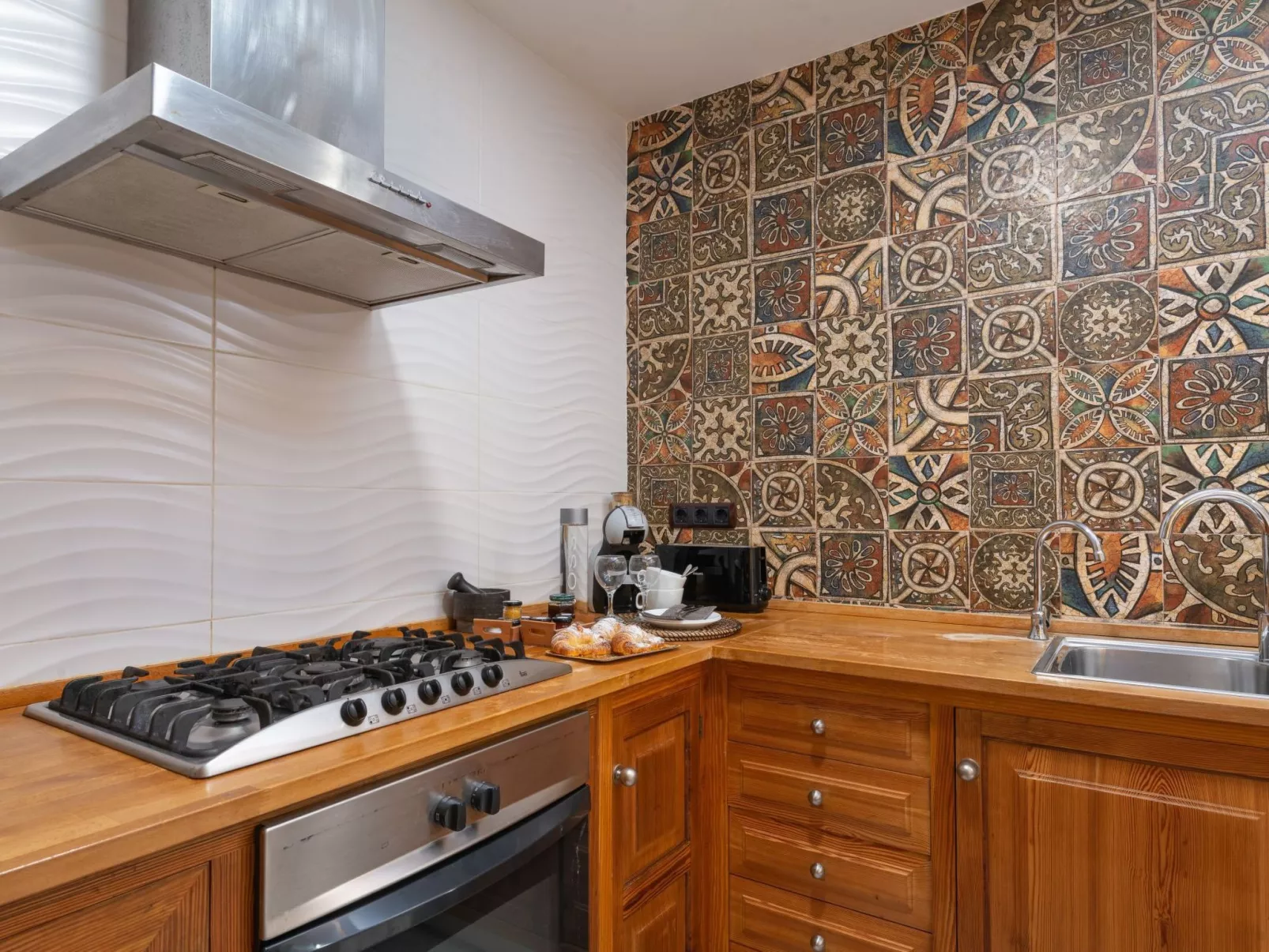 Gemütliches Stadthaus am Strand, 100 m vom Strand von Can Picafort entfernt - Image-tags.info