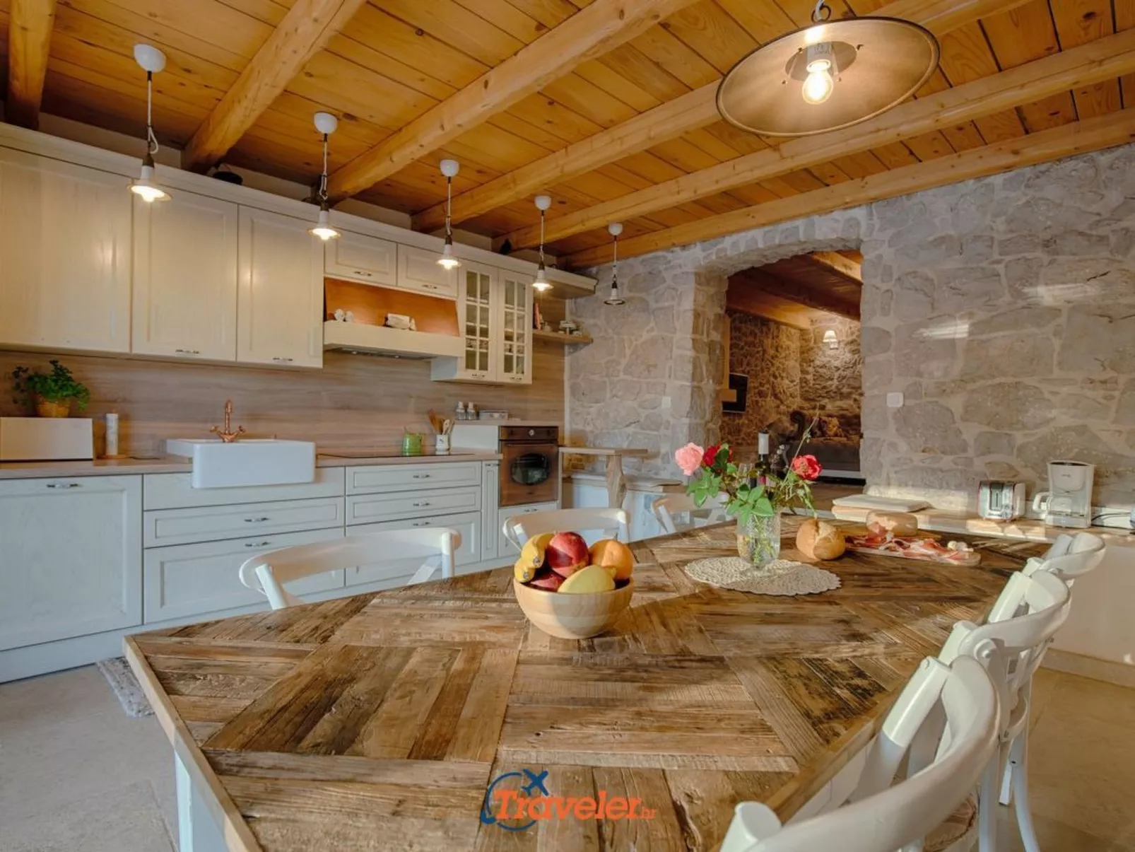 Schöne Steinvilla mit beheiztem Pool und Sauna - Image-tags.info