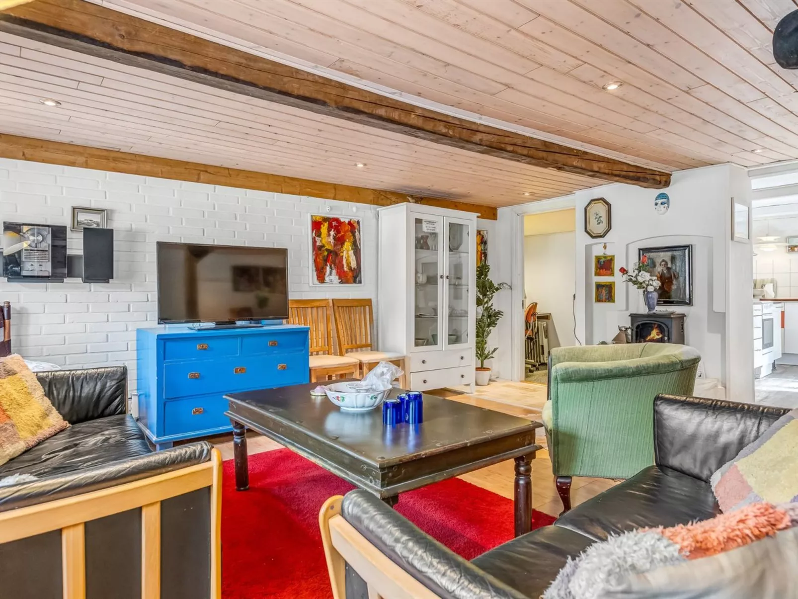 "Jouni" - 18km from the sea - Binnen