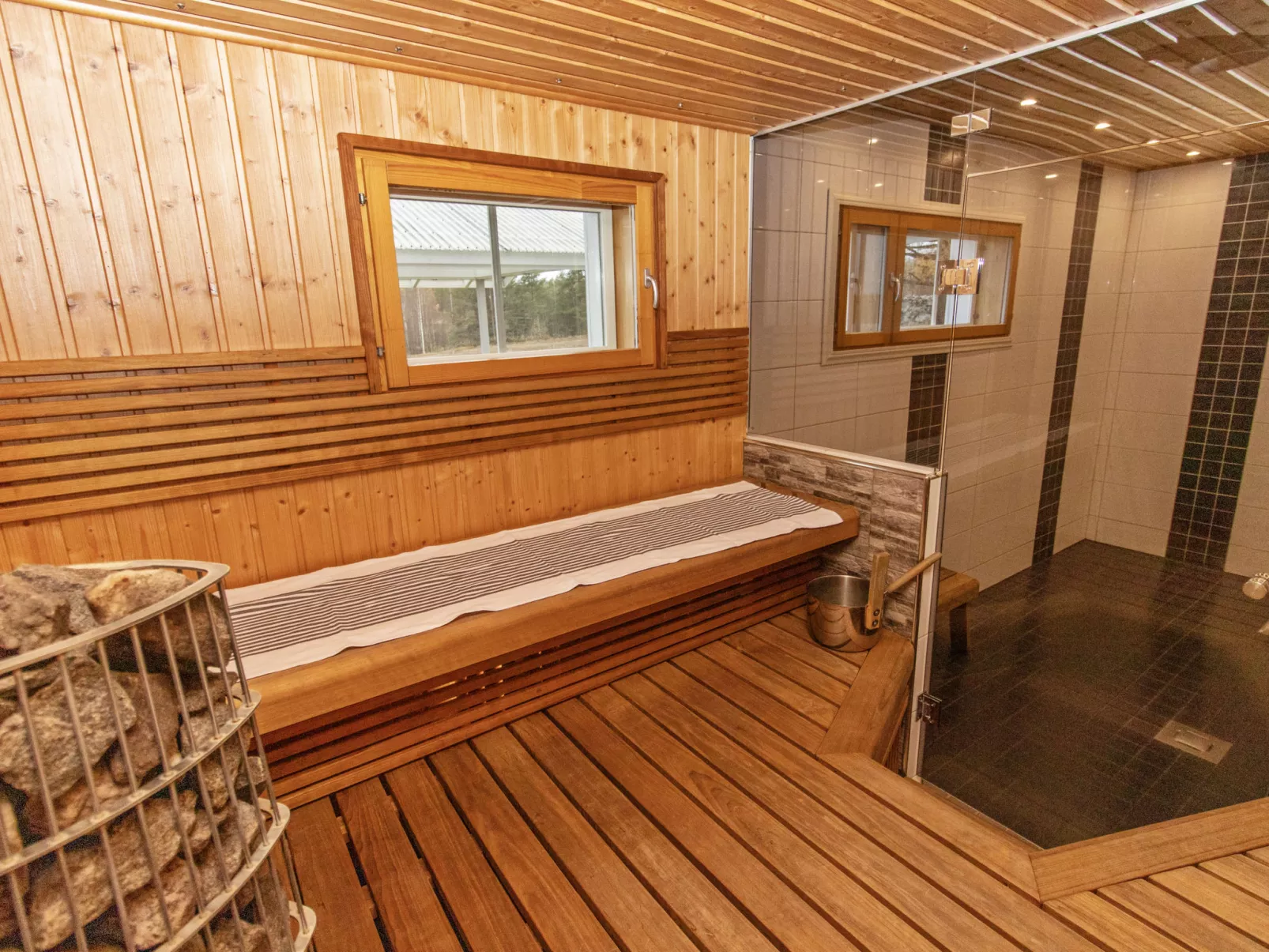 Villa kupsala - Binnen