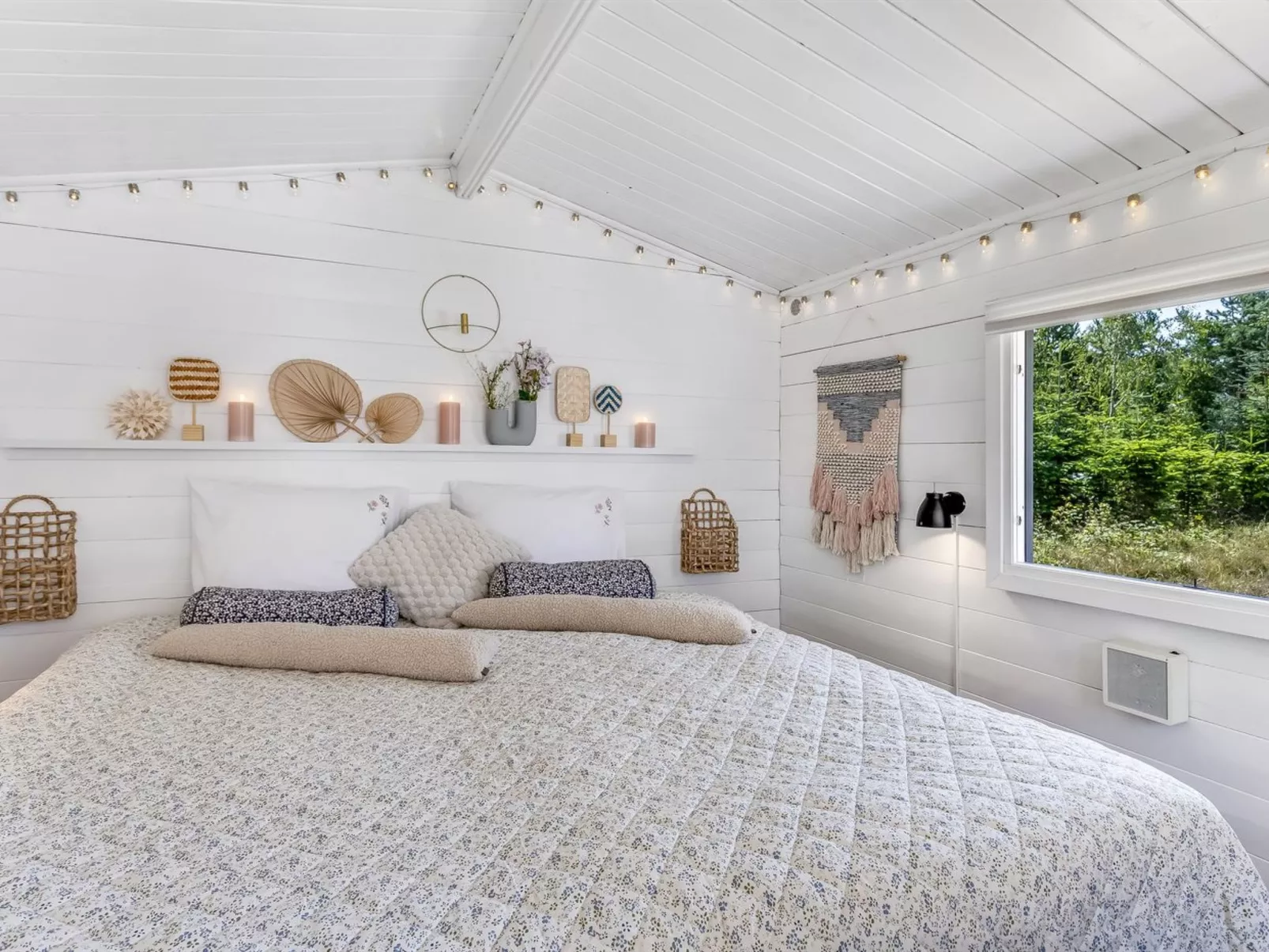 "Albertina" - 900m from the sea - Binnen