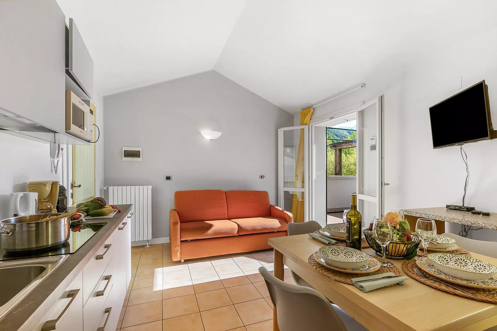 RESIDENCE PORTO LETIZIA - VILLAS-STUDIO 4 PAX VISTA LAGO DELUXE 8214 - VSLD4 - Keuken