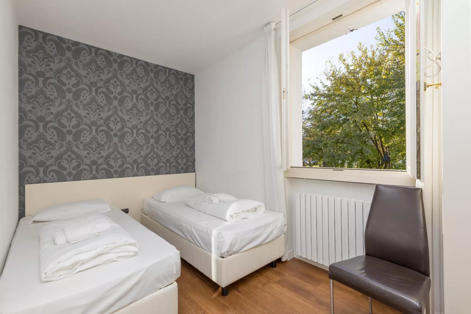 RESIDENCE PORTO LETIZIA - VILLAS-BILOCALE 4 PAX VISTA LAGO PLUS 8215 - V1LP4