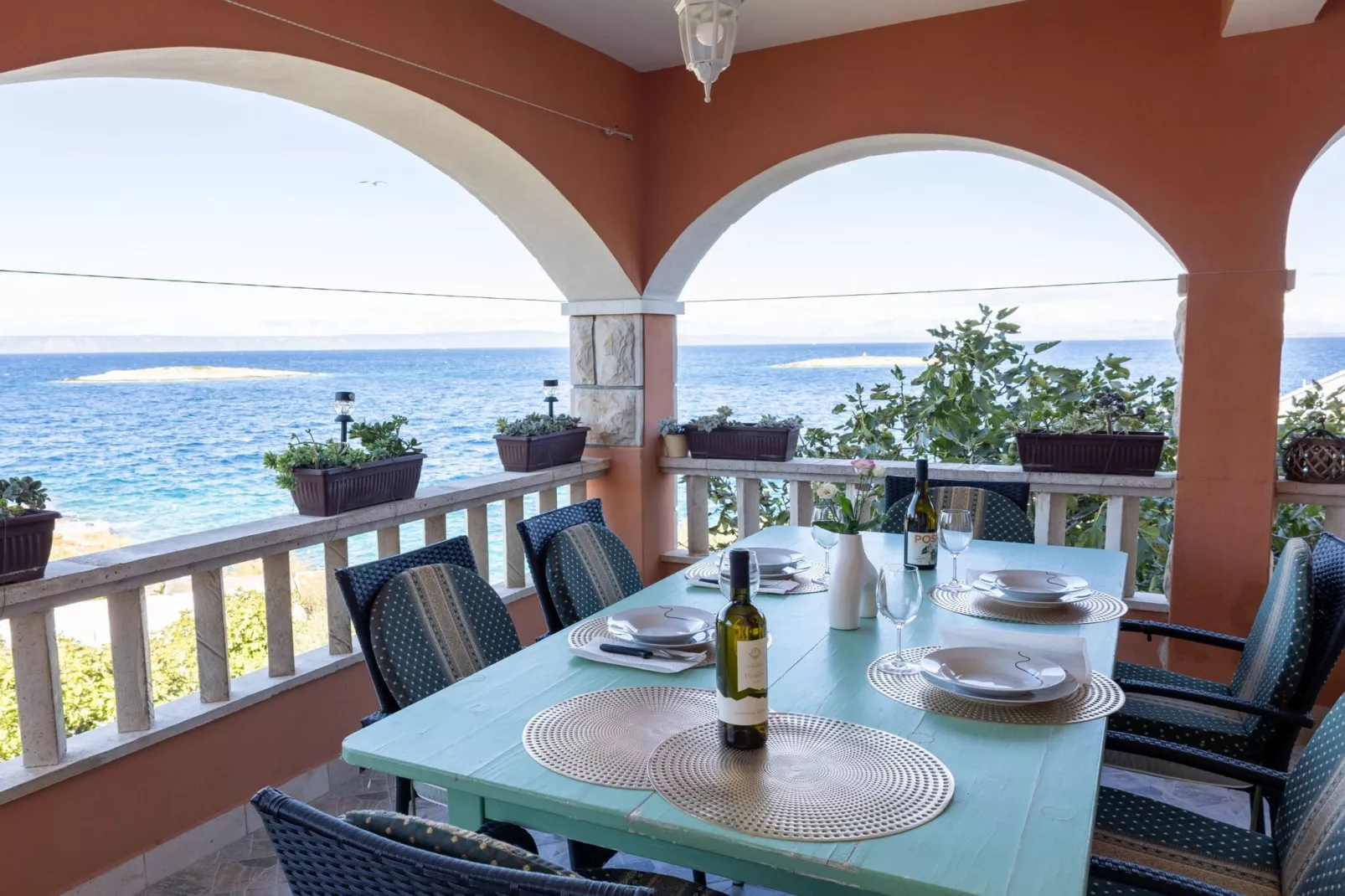 Apartments Sea Line - Two Bedroom Apartment with Terrace and Sea View-Eetkamer