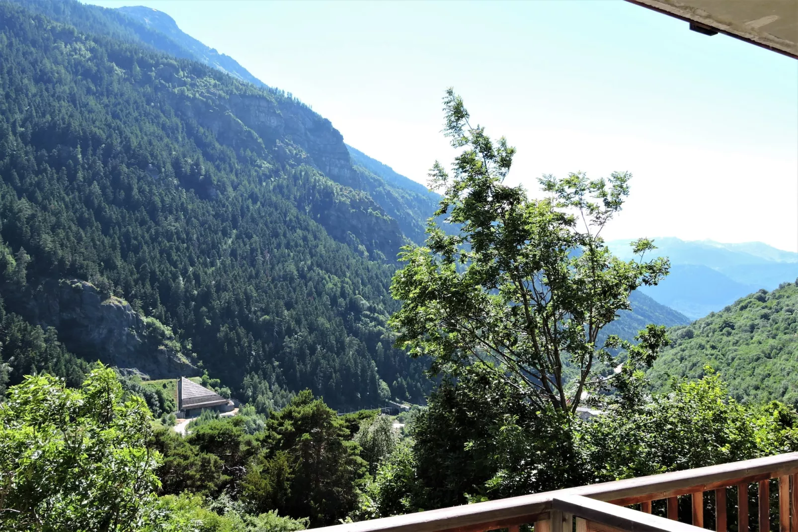 Hameau 8 002 - SPA & PISCINE appartement 4 pers - Terrasbalkon