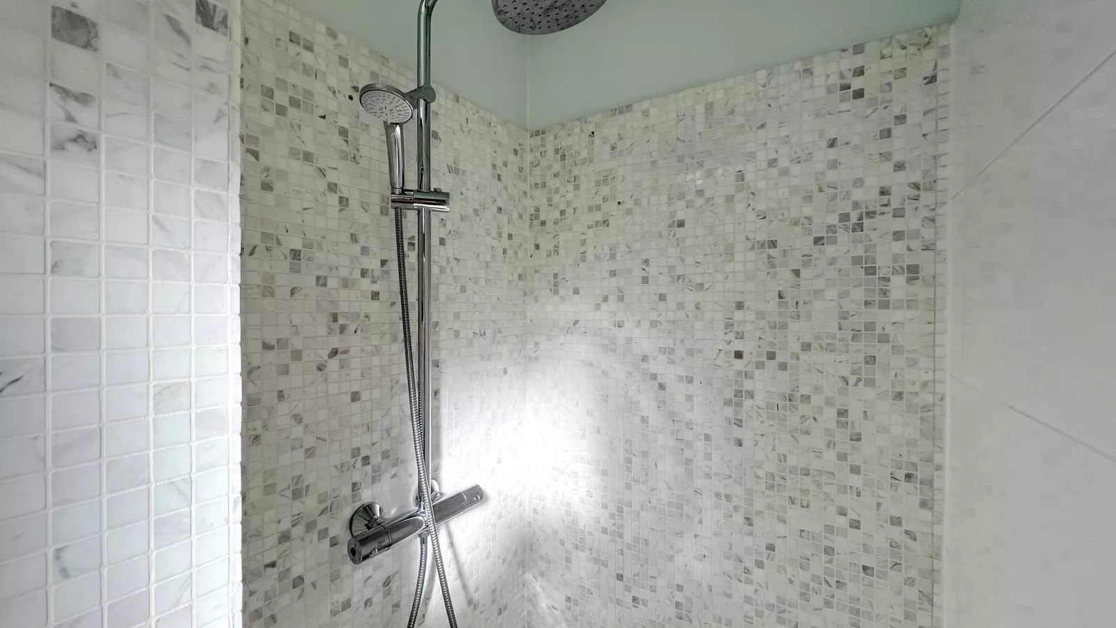 La Maison Bleue petite - Badkamer