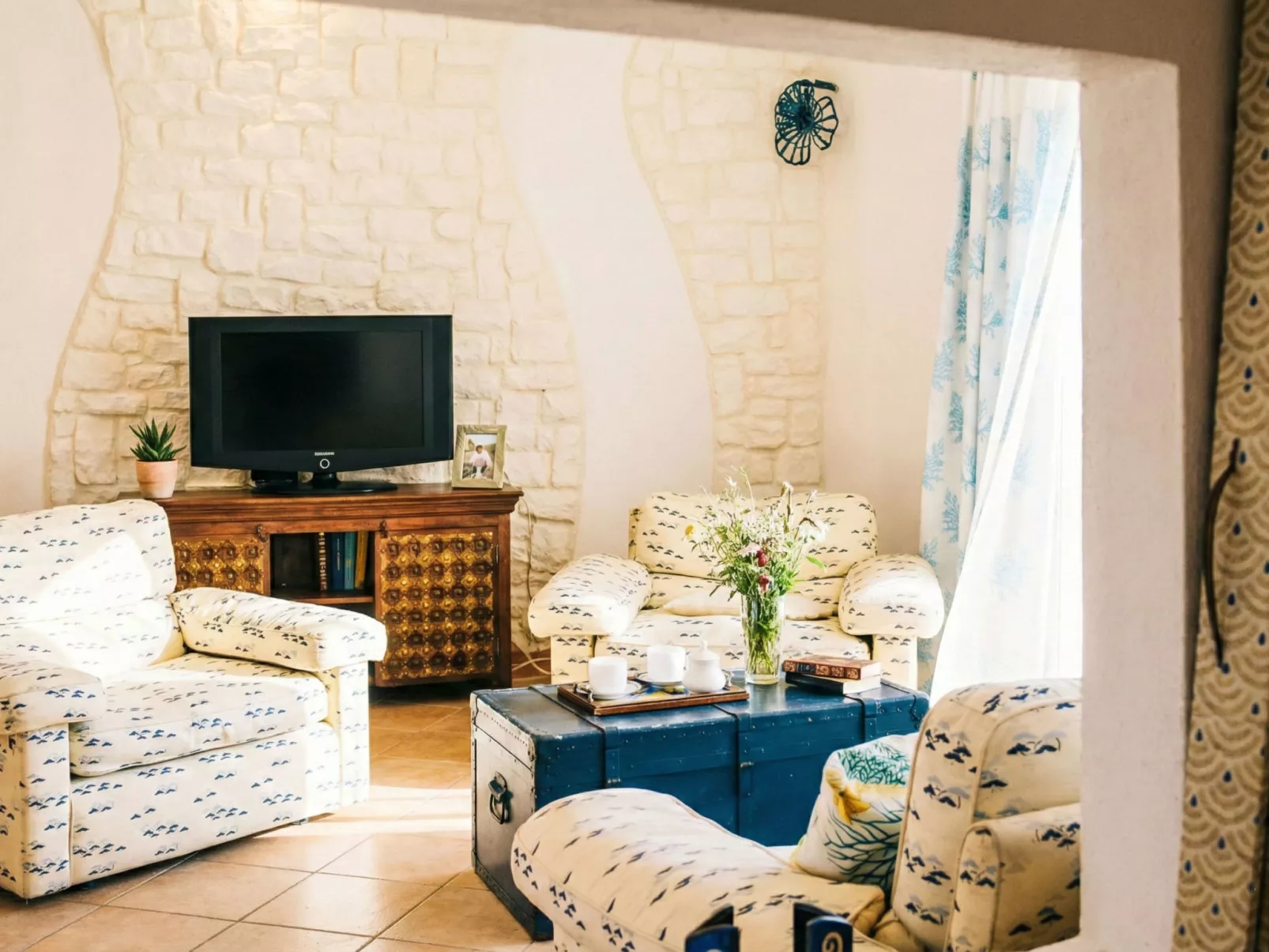 Crystal Sea Apartment-Binnen