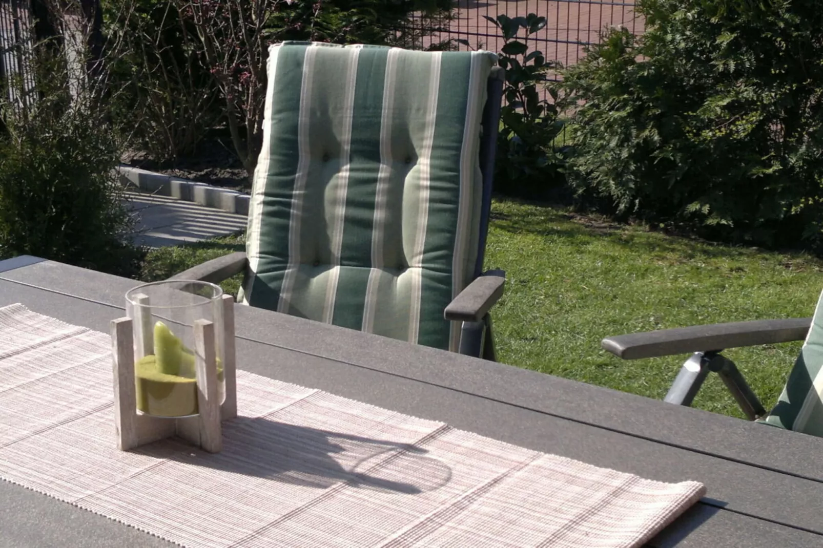 703967 - Terrasbalkon