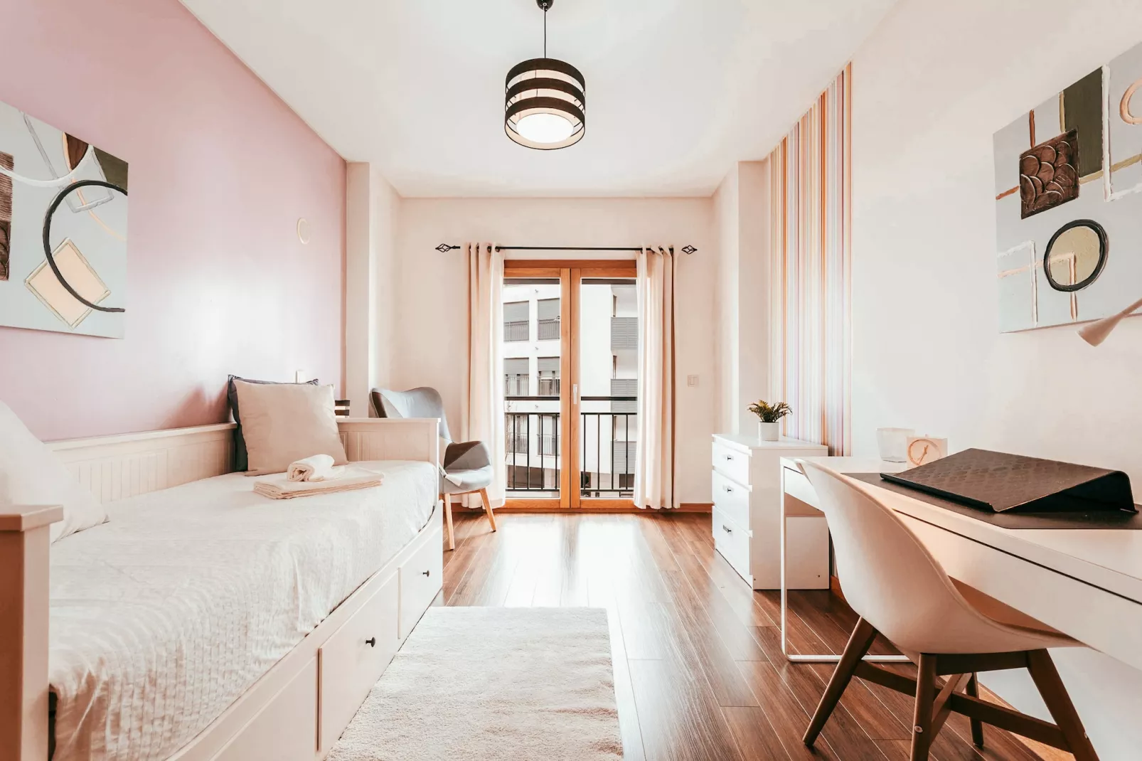 Modern & Elegant 2 bedroom in Amadora by GT House-Slaapkamer