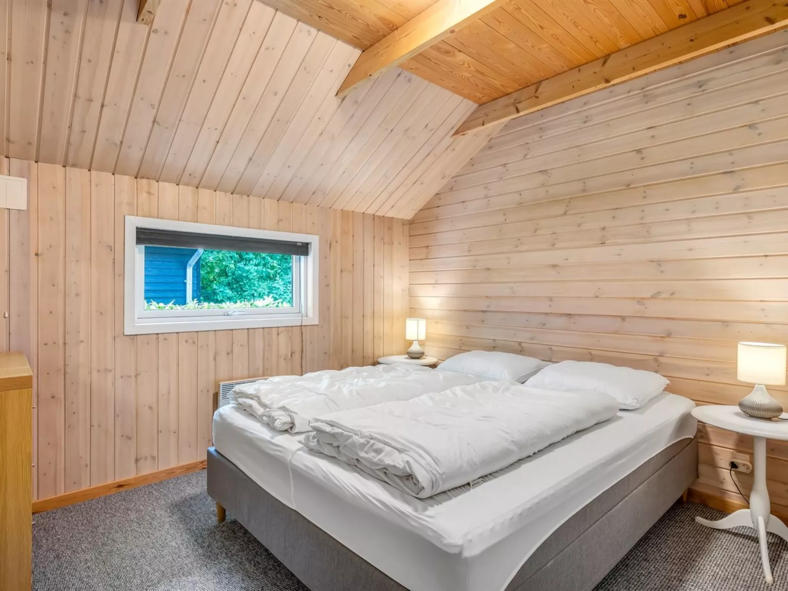 "Iorund" - 10km from the sea-Binnen