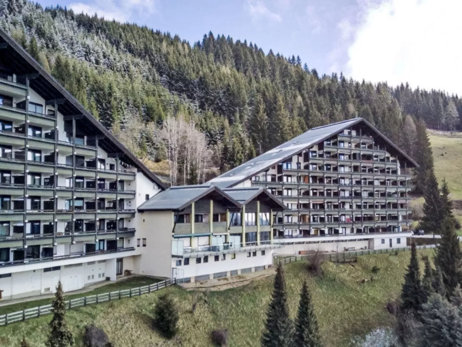 Urban & Florian Apt.67 Family - Buiten