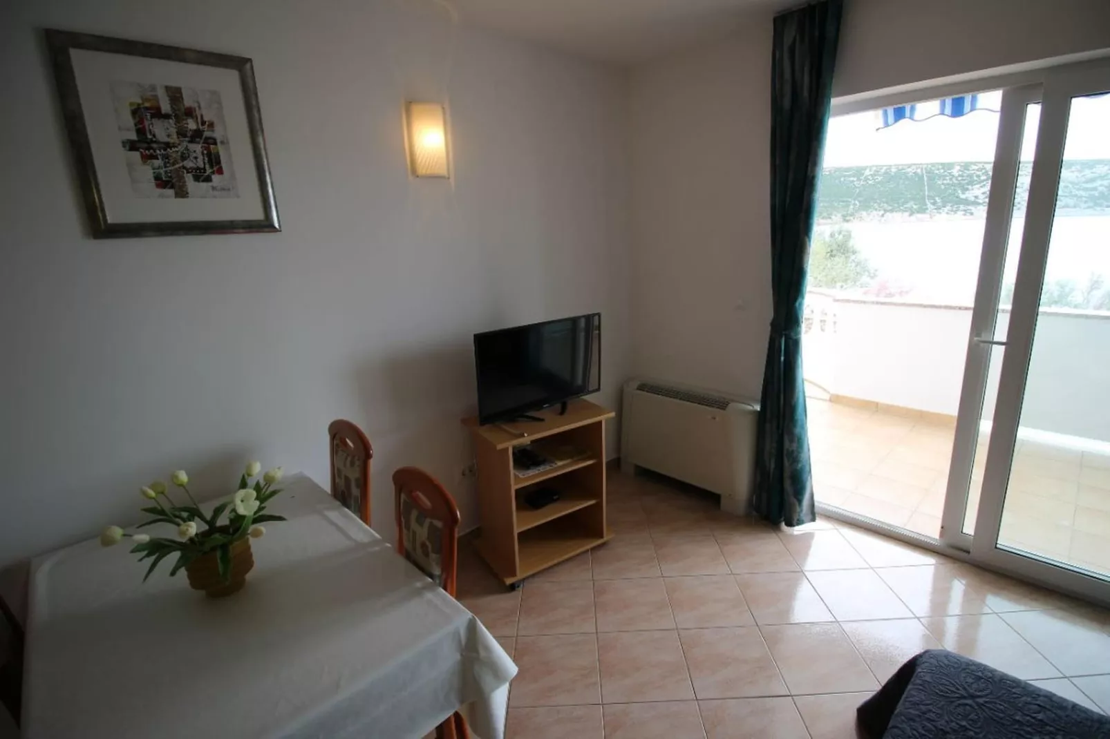 SV Marija 2 - Ferienwohnung 1 - Typ 4plus2 - Eetkamer