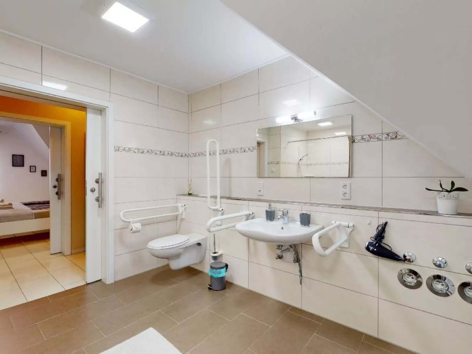 Helle Familienfreundliche Barrierefreie Wohnung - Image-tags.info