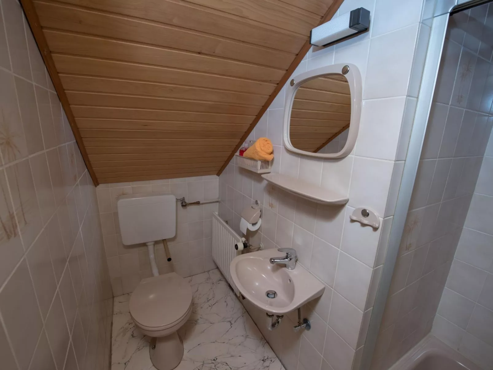 Große Wohnung in Bodenwerder mit Garten, Terrasse und gemeinsamem Pool - Image-tags.info