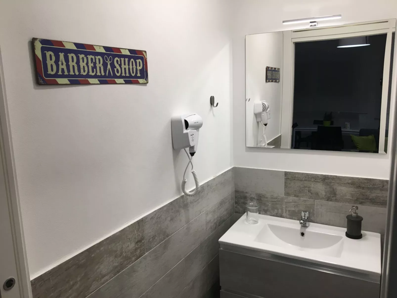 'Metropolitan Oasis - Image-tags.info