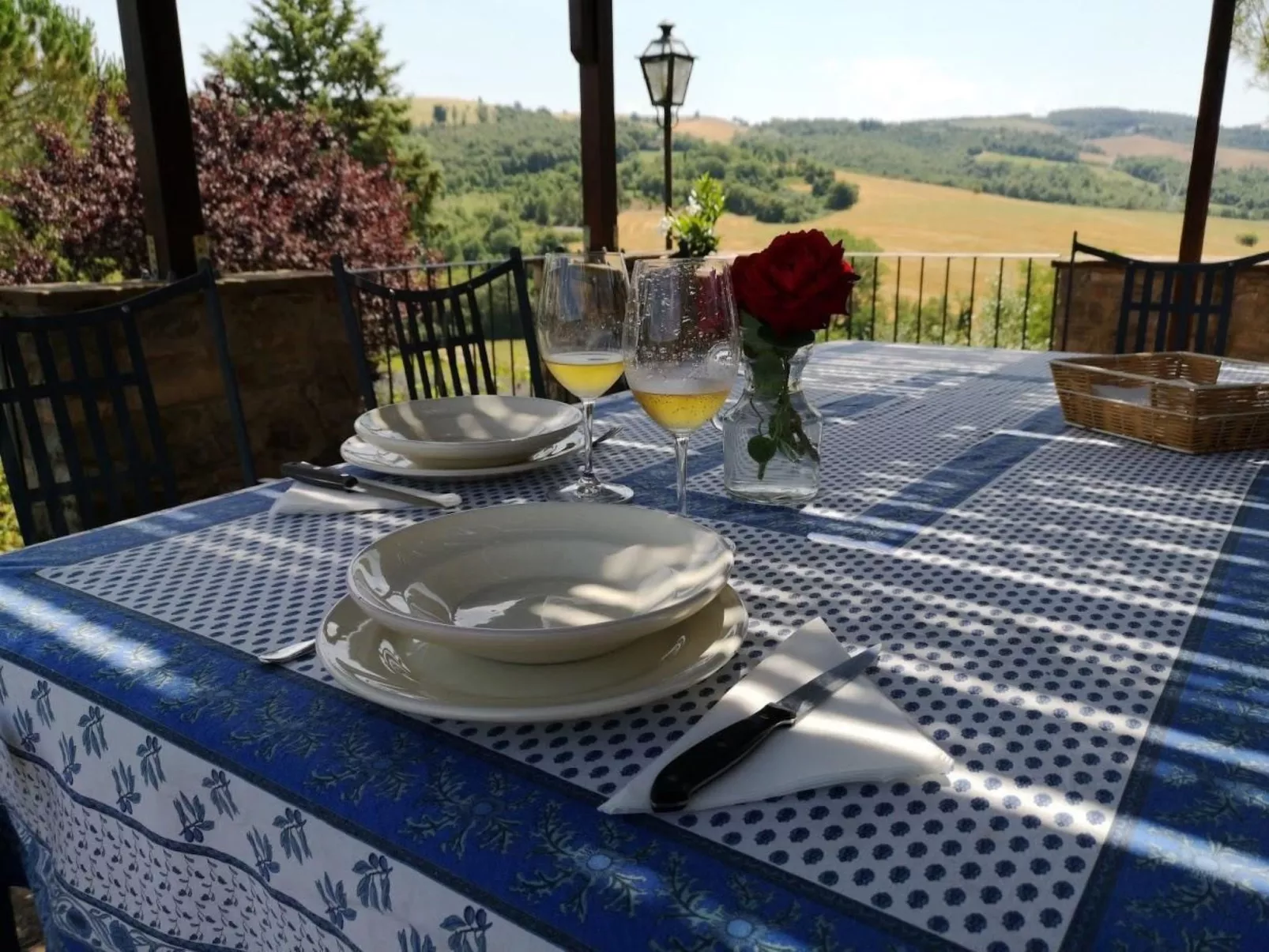 Altes Haus in Rotecastello mit großem Pool - Image-tags.info