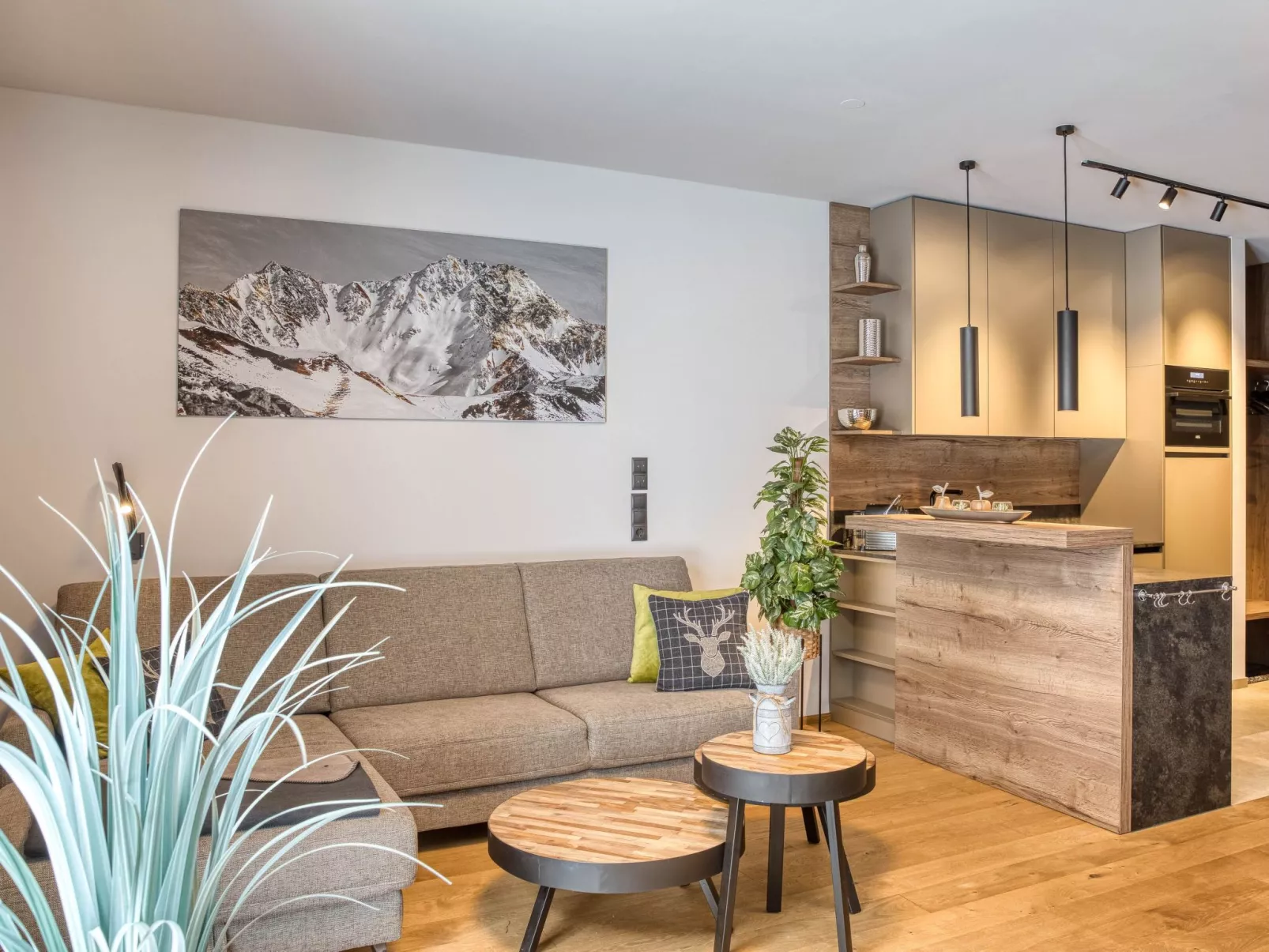 Exklusiv und elegantes Apartment in der Residenz - Image-tags.info