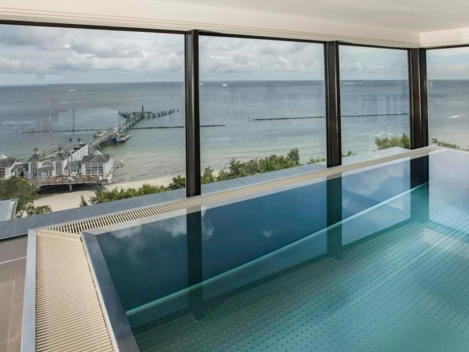 East Cloud - Image-tags.info