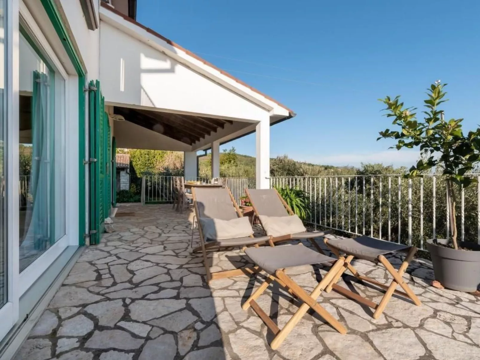 Traumhaftes Apartment mit großer Terrasse - Image-tags.info