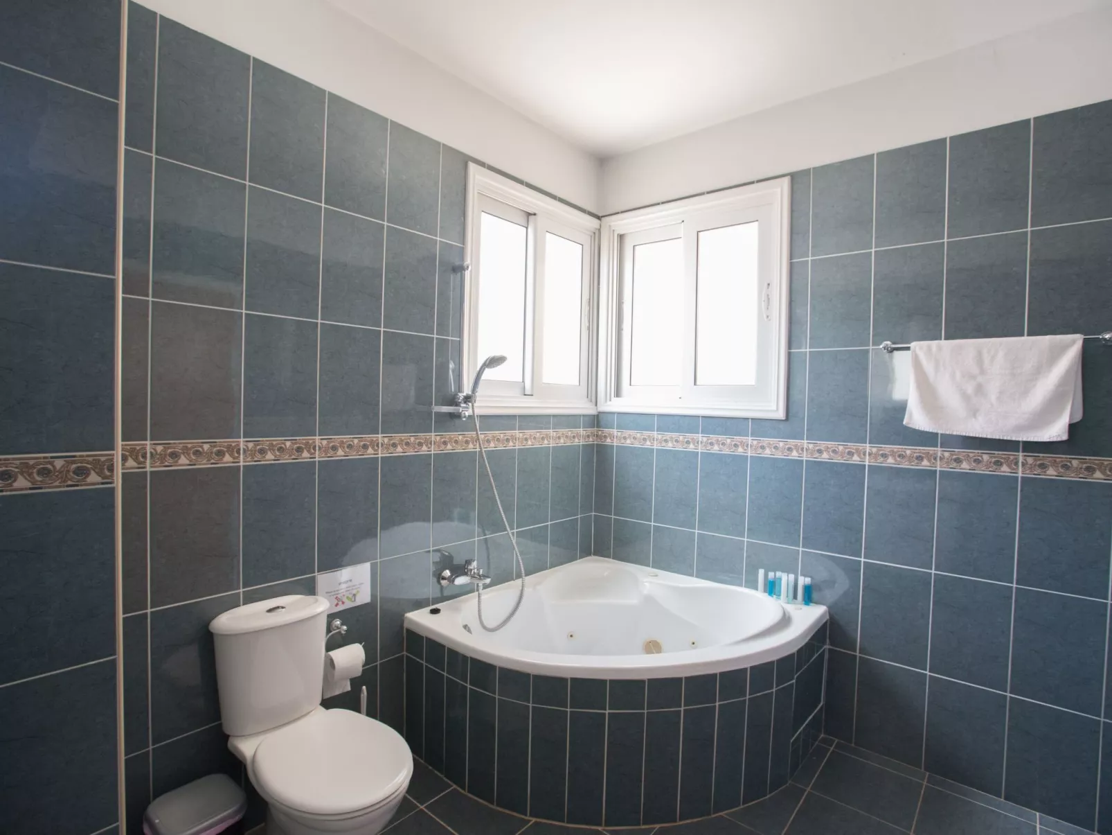 Schöne Villa direkt am Meer - Image-tags.info