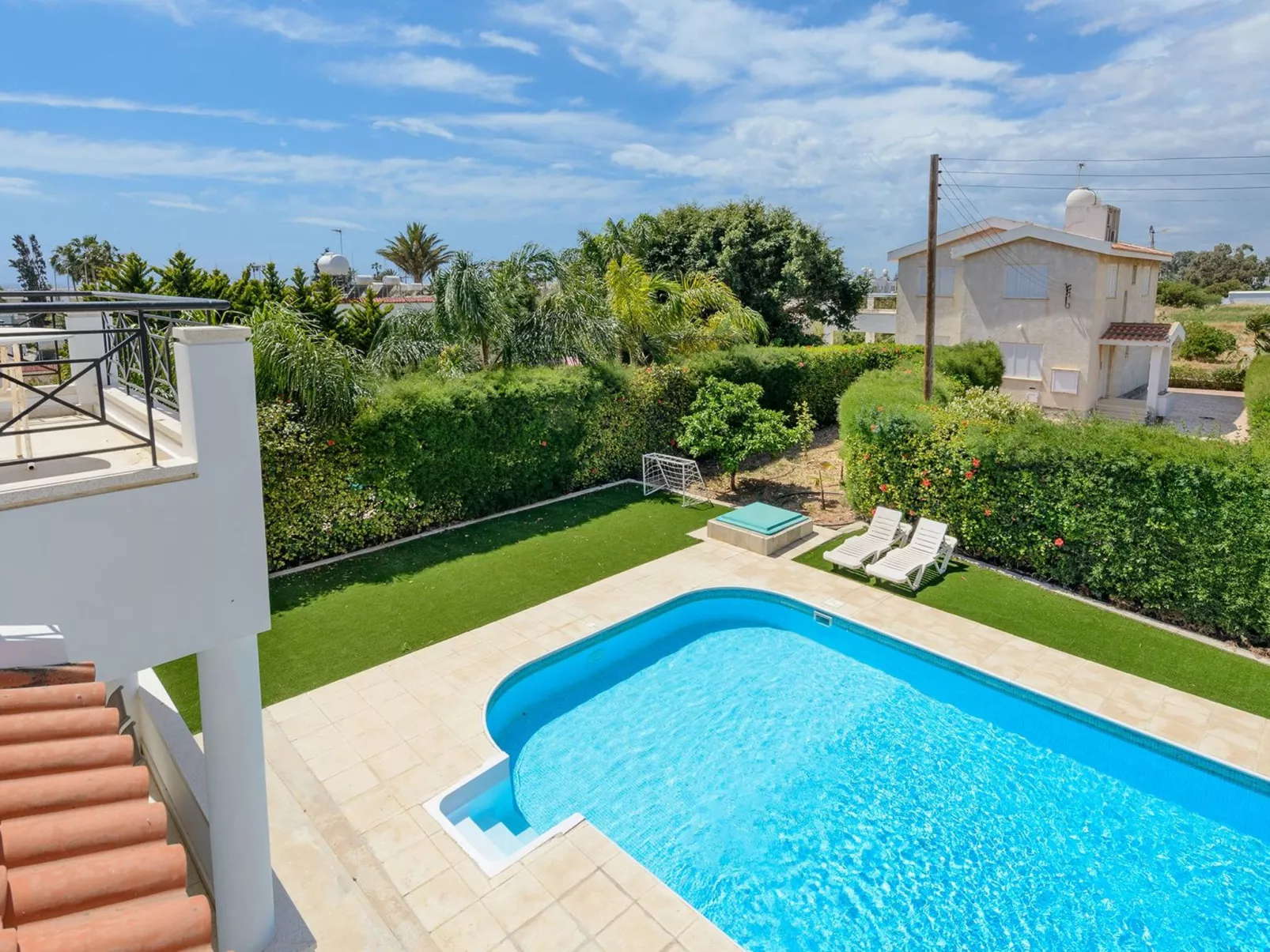 4-Schlafzimmer-Villa mit privatem Pool in Ayia Napa - Image-tags.info