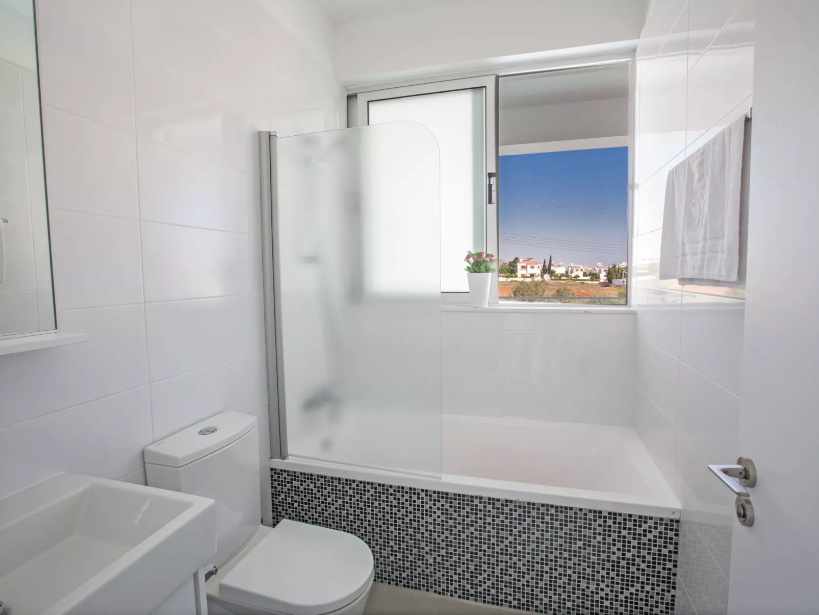 Wunderschöne, geräumige Ferienvilla mit BBQ - Image-tags.info