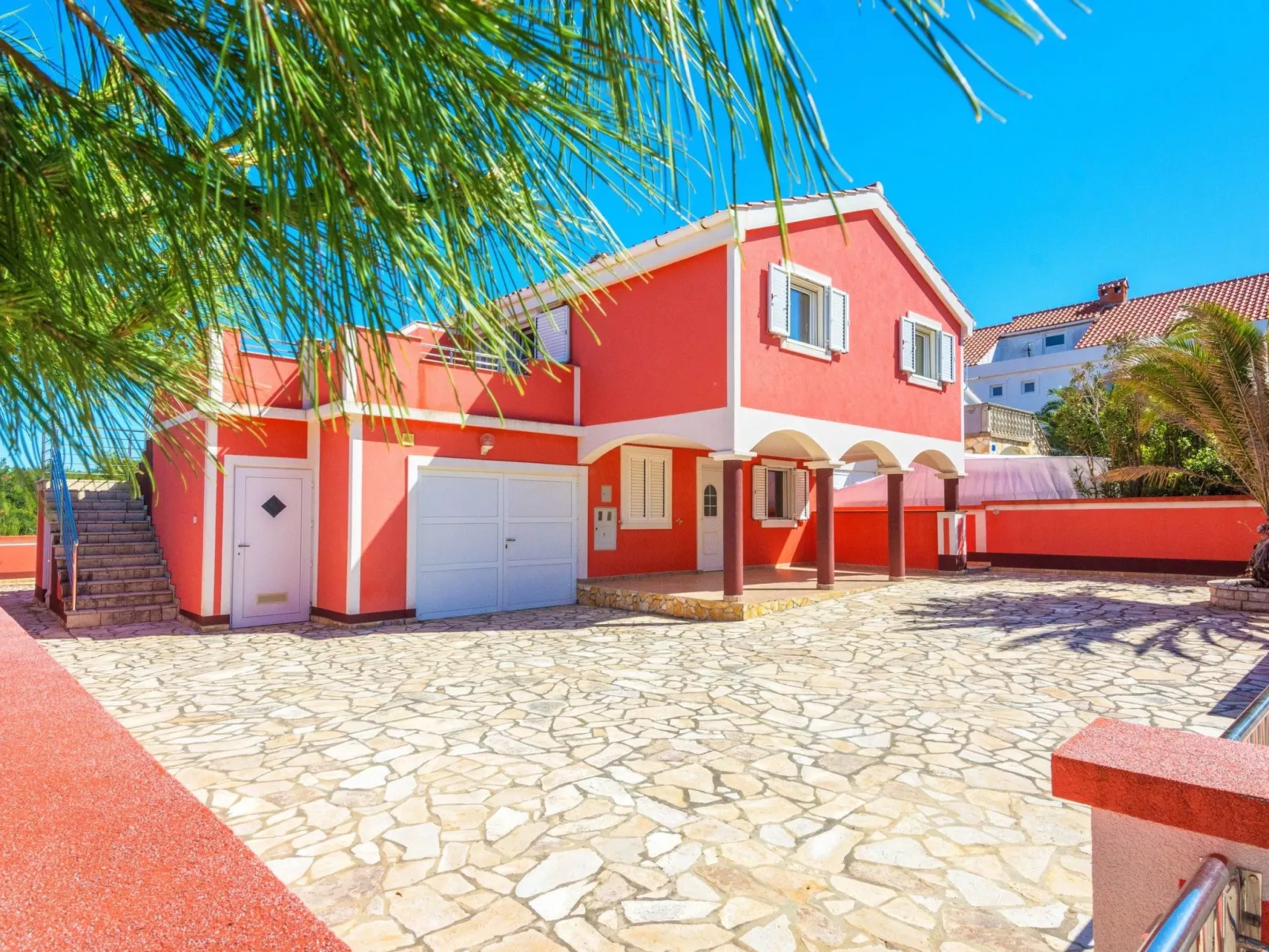 Apartment Kopi 1 - Image-tags.info