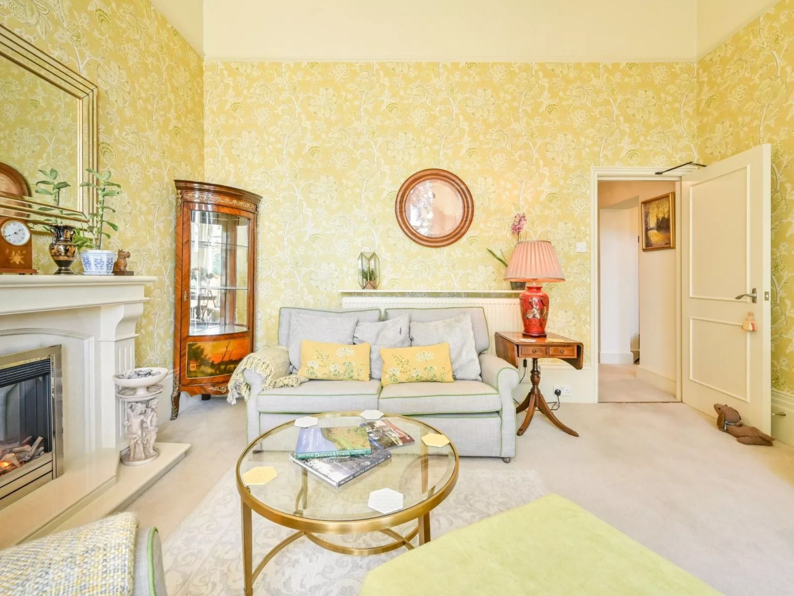 Luxuriöse Erdgeschosswohnung - Image-tags.info