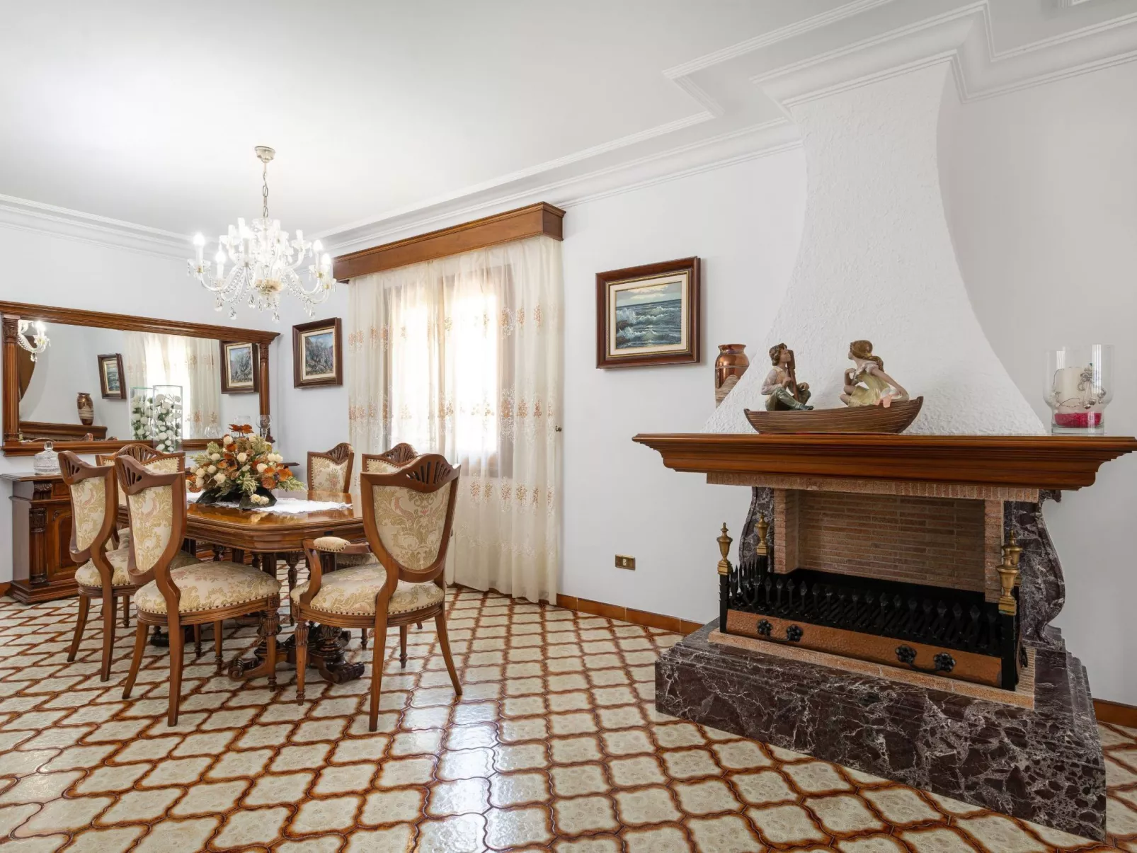 Stilvolle Villa mit Terrasse und Nähe zum Strand - Image-tags.info