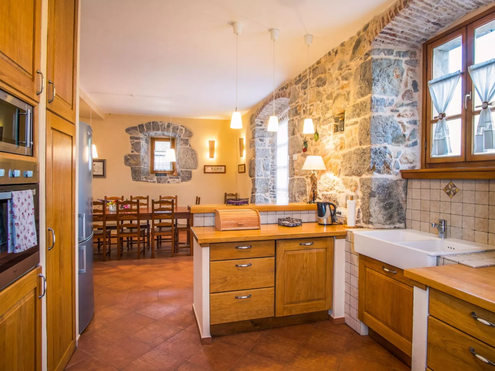 Villa mit Pool, Olivengarten und Meerblick - Image-tags.info