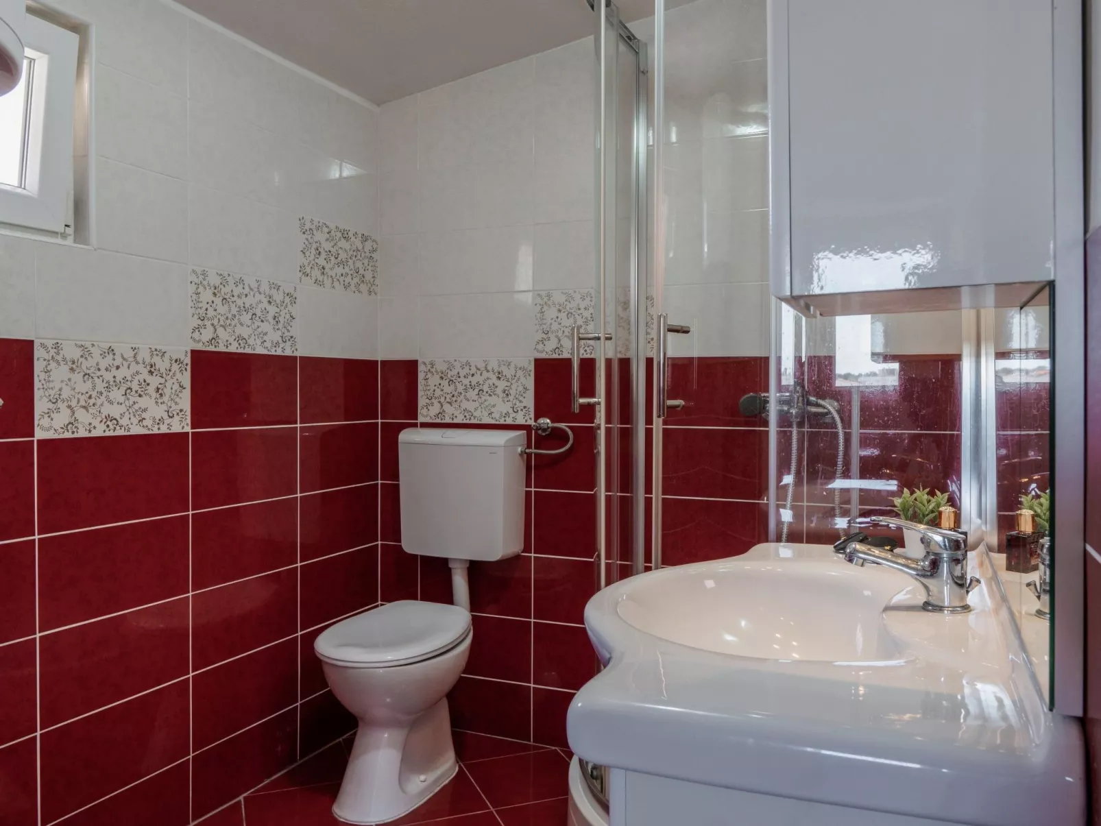 Apartment Josipovic 1 - Image-tags.info