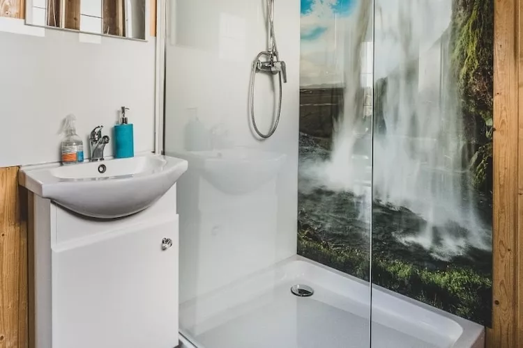 Domek wakacyjny VIP dla max 7 osób w Bałachach - Badkamer