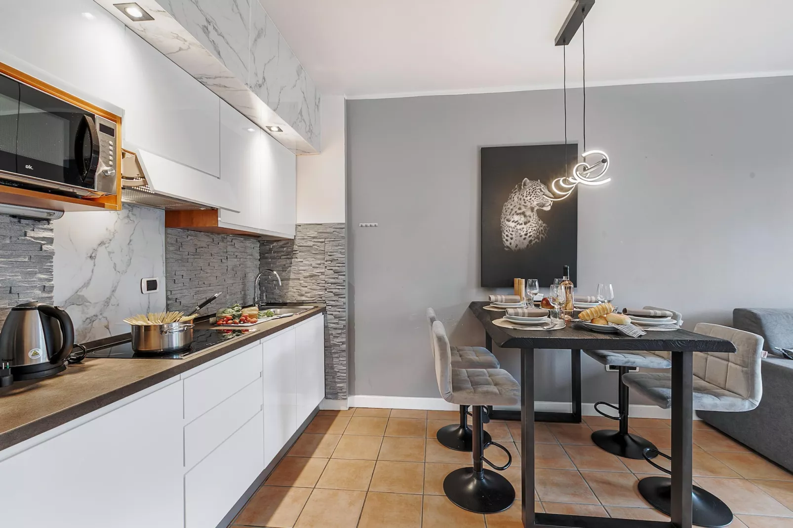 RESIDENCE PORTO LETIZIA - PALACE-1ROOM APT 4 PAX MOUNTAIN VIEW DELUXE8204 - P1MD4 - Keuken