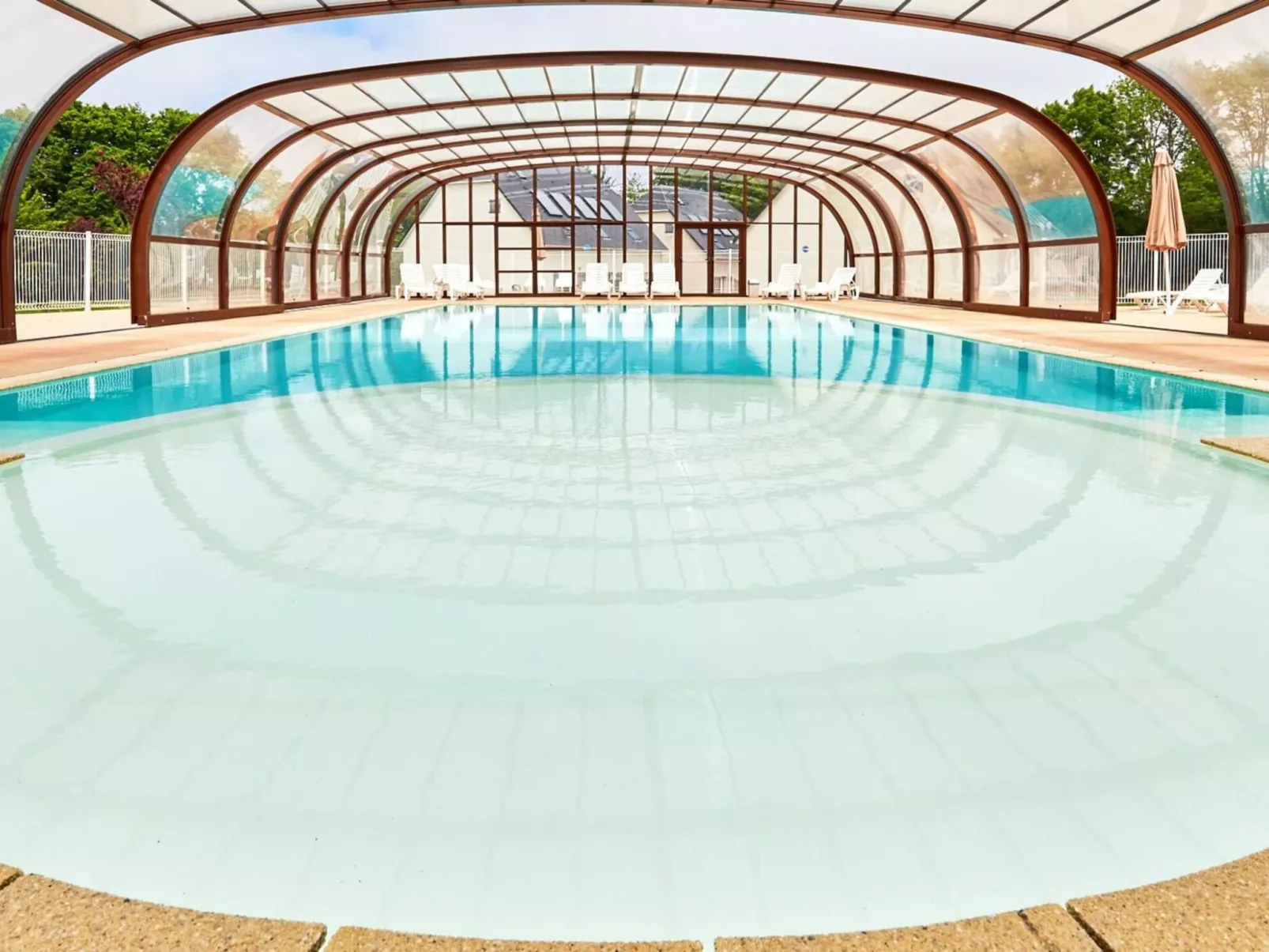 Le Domaine de la Corniche-Buiten